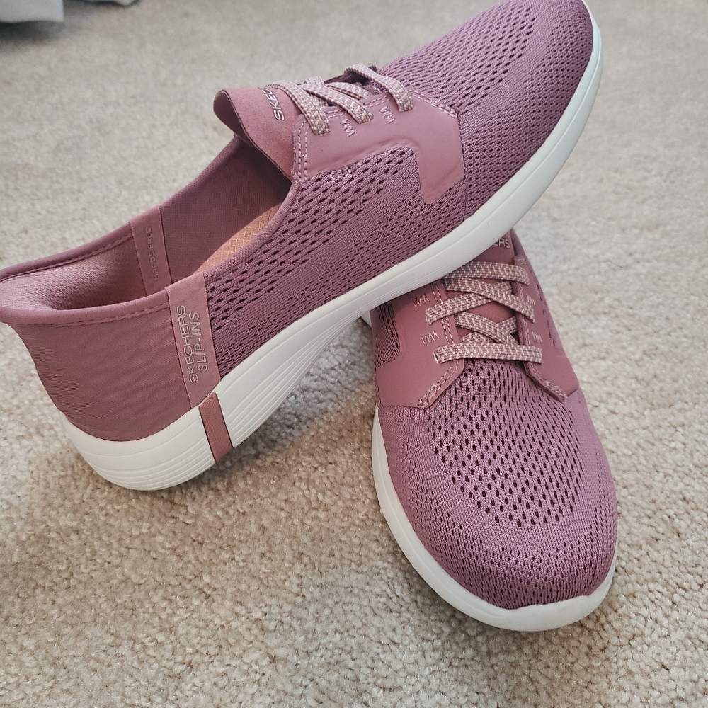 Skechers Slip Ins - image 3